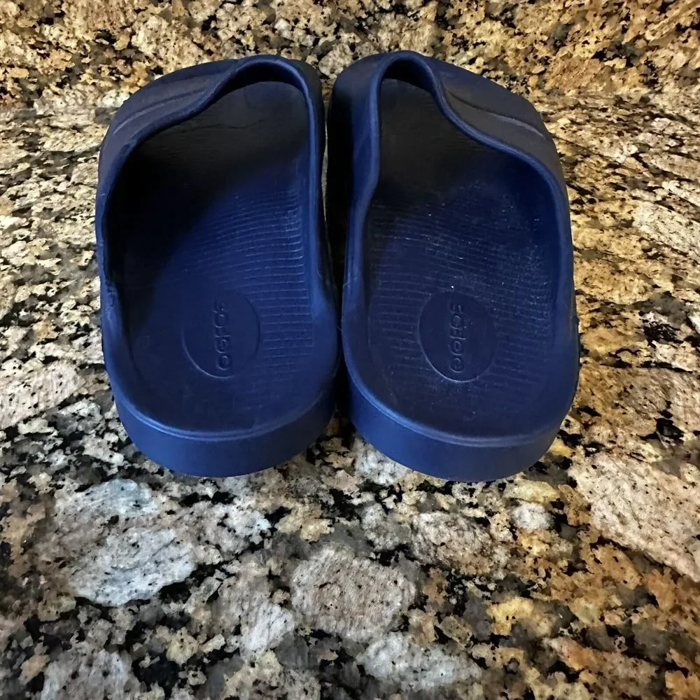 Oofos Sandals Women's 13 Men's 11 EU 44 Ooahh Recovery‎ Slide Navy